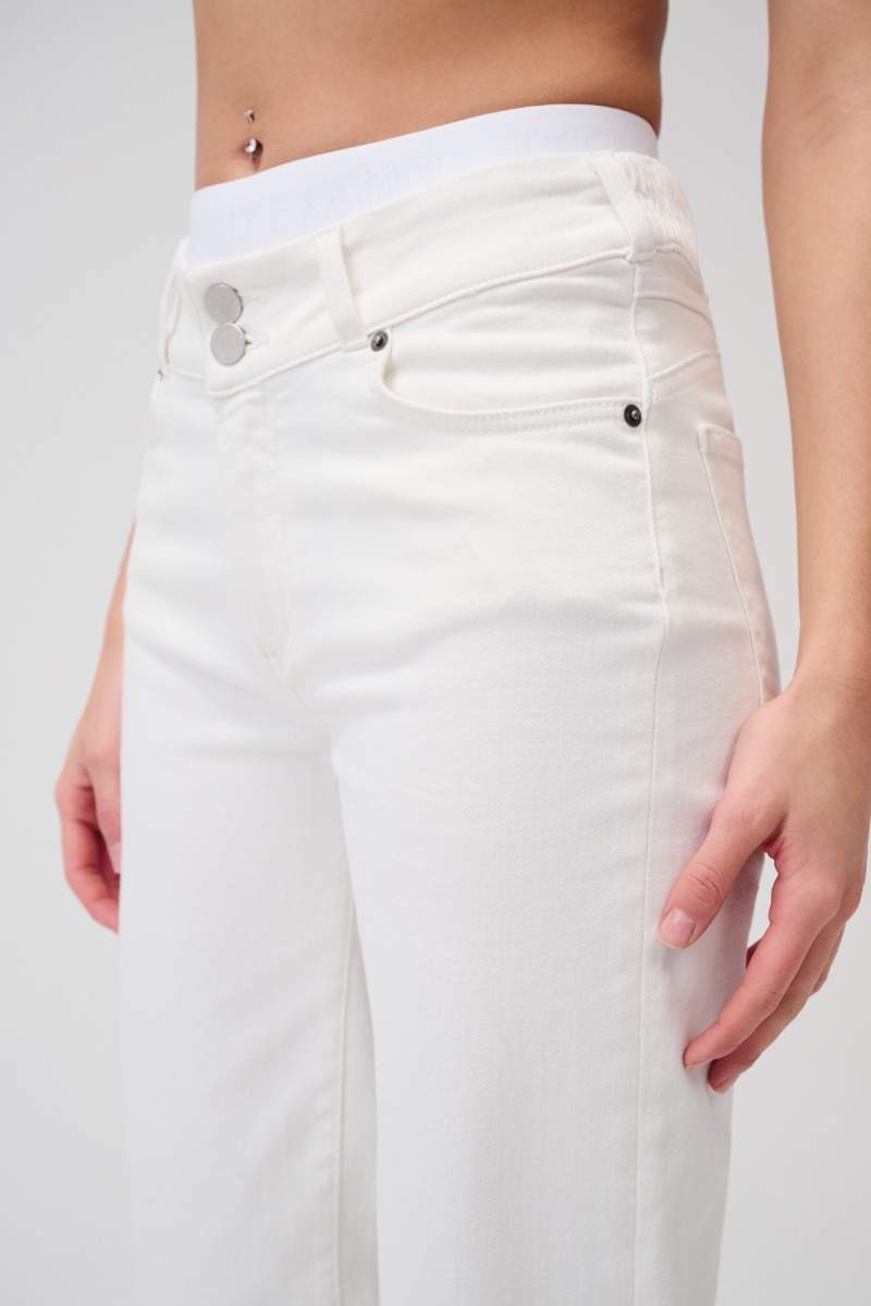 Item M6 Cropped High Rise Denim