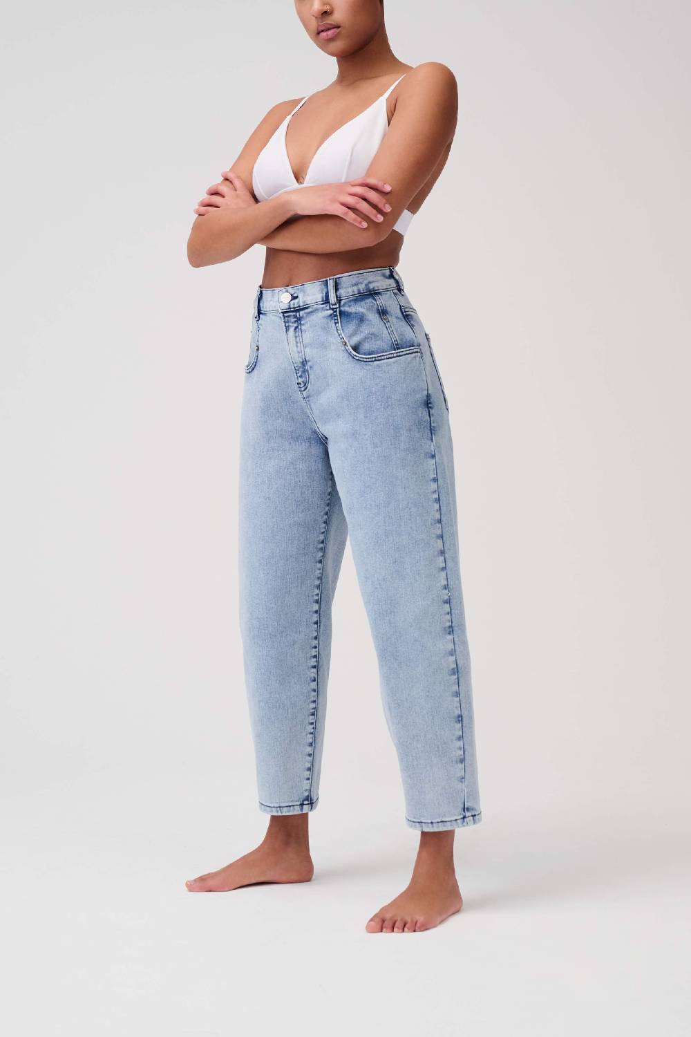 Item M6 Relaxed Denim High Rise Pants