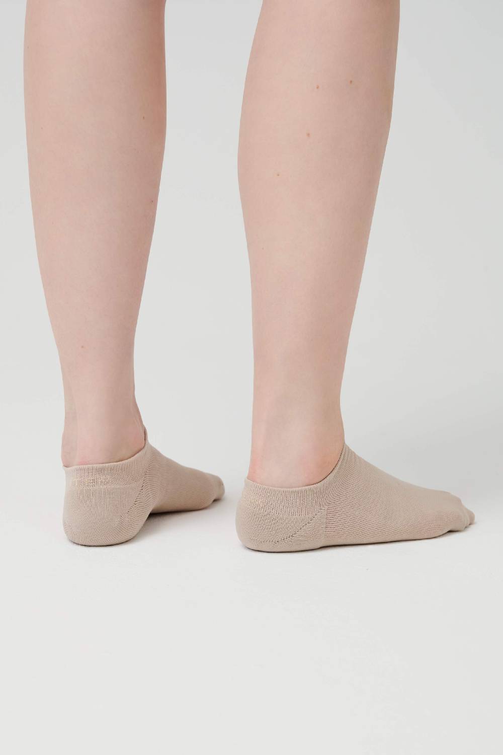 Item M6 Socks Sneaker No Show