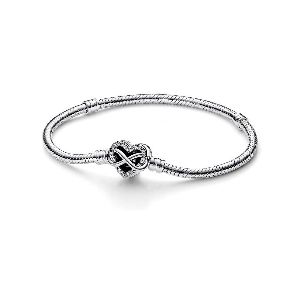 Pandora Armband Moments