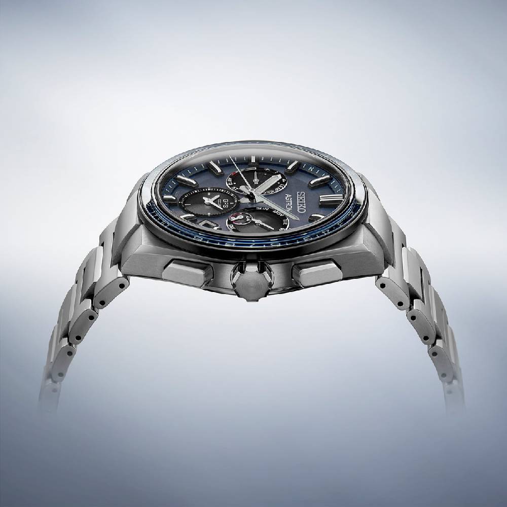 Seiko Herrenuhr GPS Solar Dual Time SSH109J1