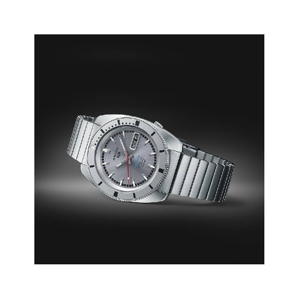 Seiko Uhren-Set Inkl. Wechselarmband Seiko 5 Sports Limited Edition SRPL03K1