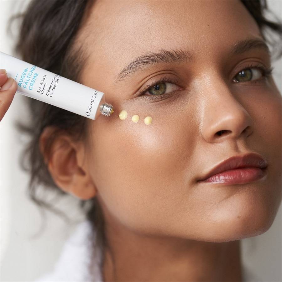 ANNEMARIE-BOeRLIND AUGE & LIPPE