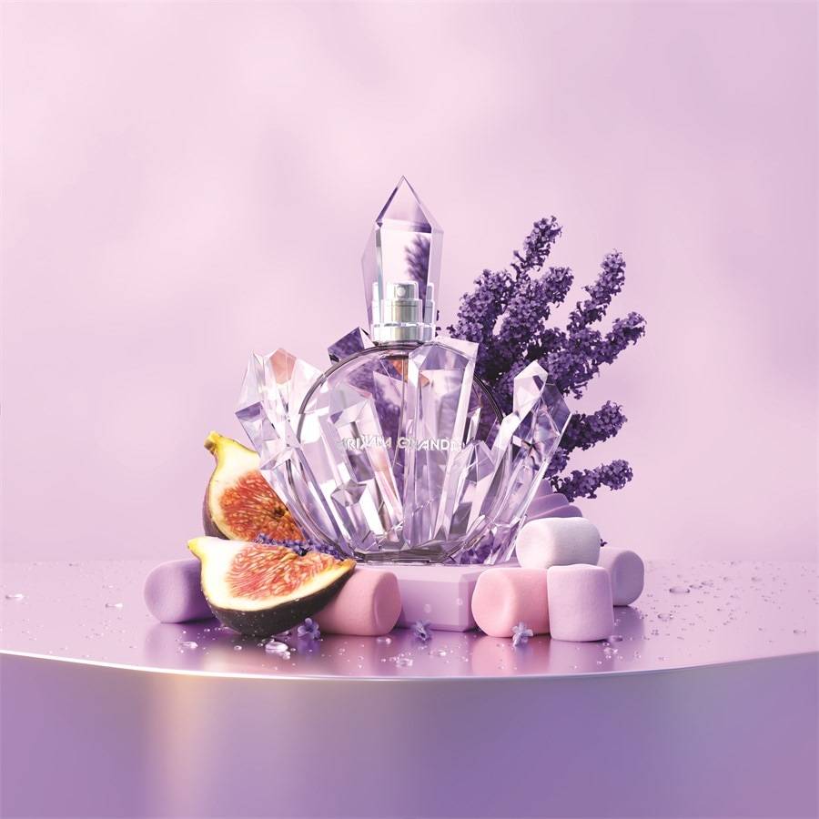 Ariana-Grande R.E.M