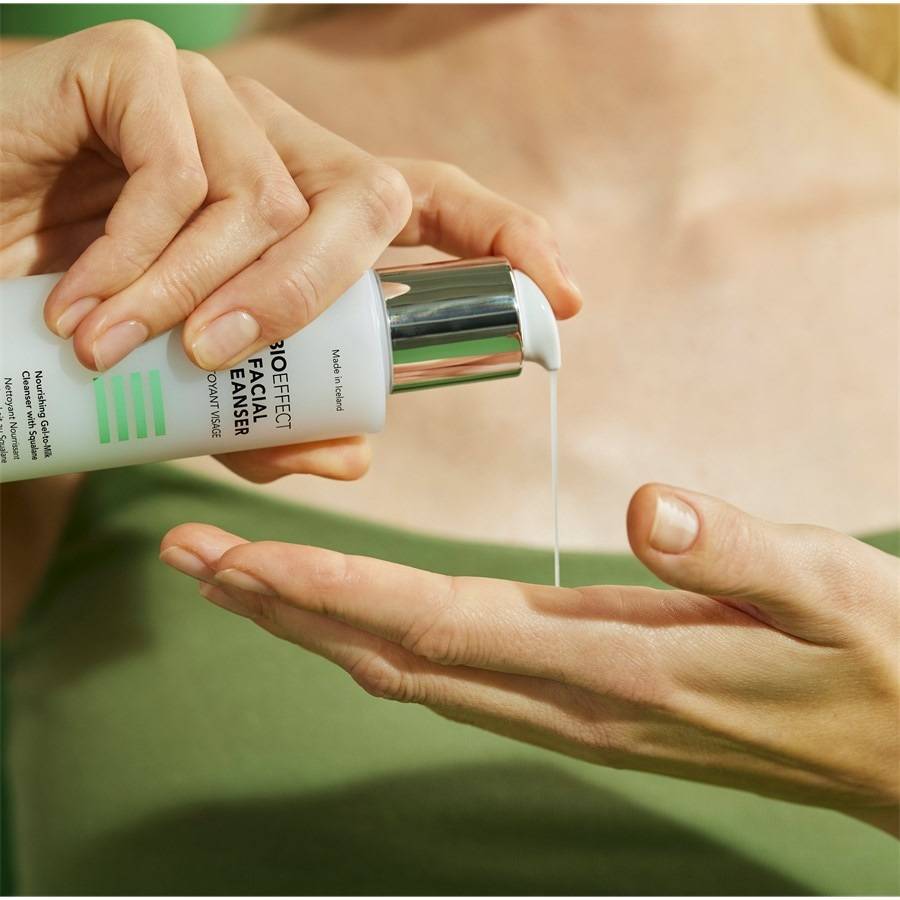 BioEffect Reinigung