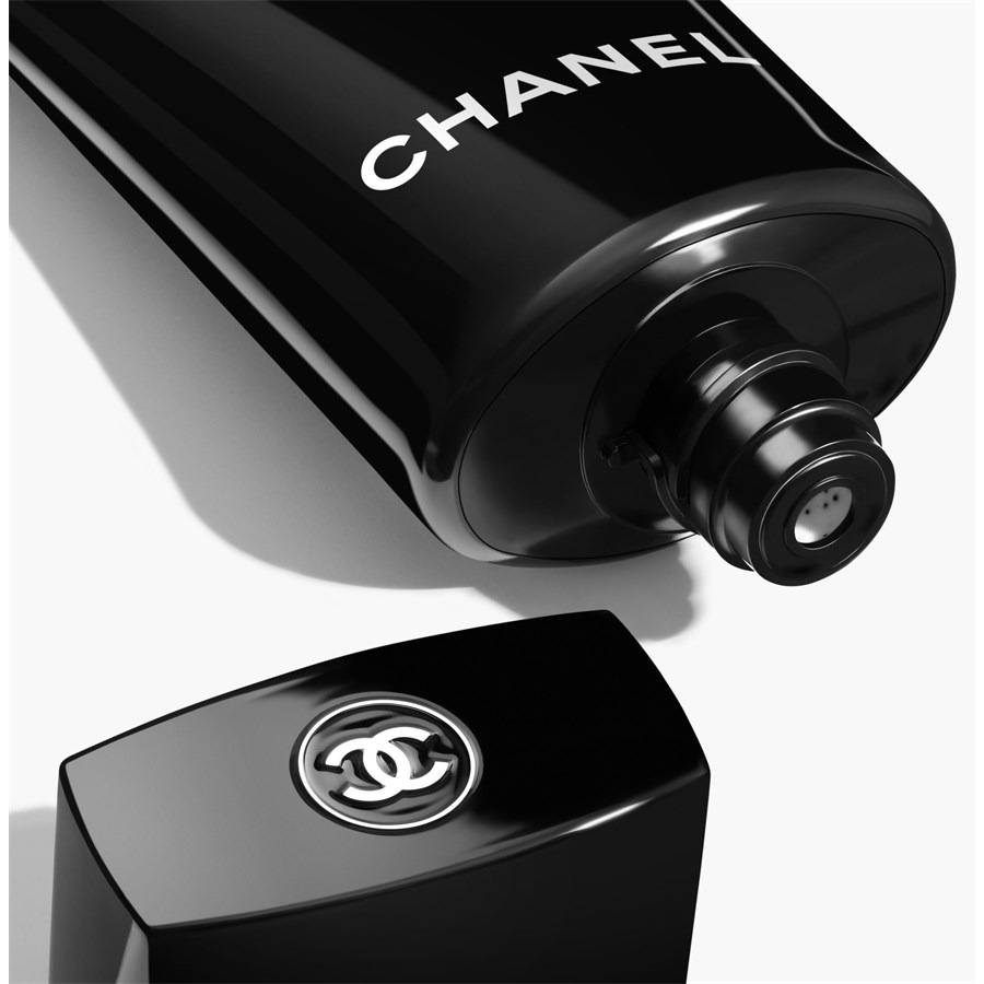 CHANEL DIE KOLLEKTION DER MAKE-UP-ENTFERNER