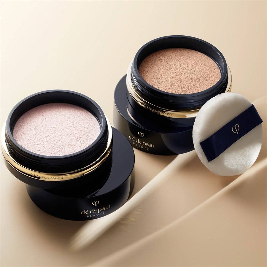 Cle-de-Peau-Beaute Accessoires