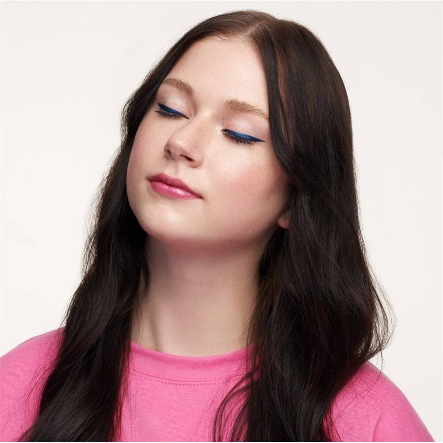 Essence Highlighter