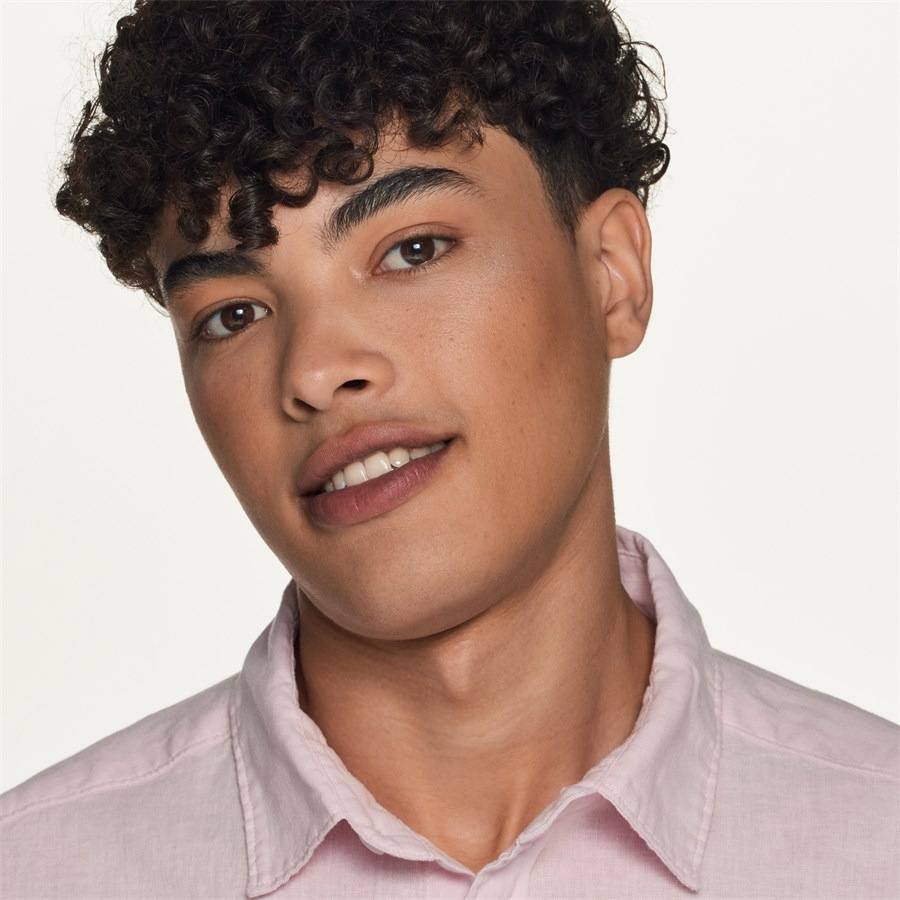 Essence Highlighter