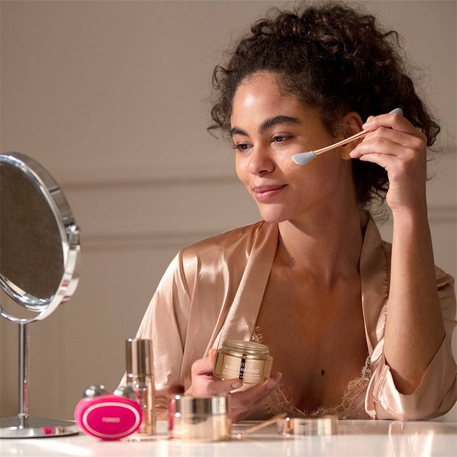 Foreo Masken Und Seren