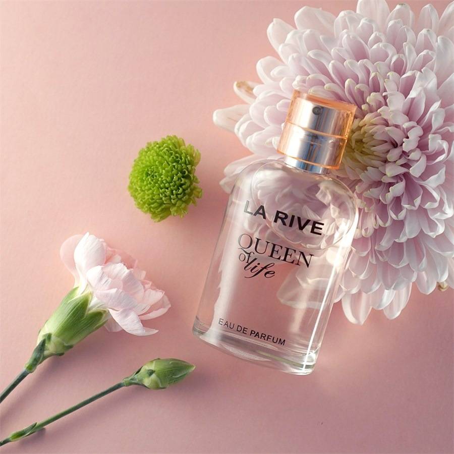 LA-RIVE Women's Collection