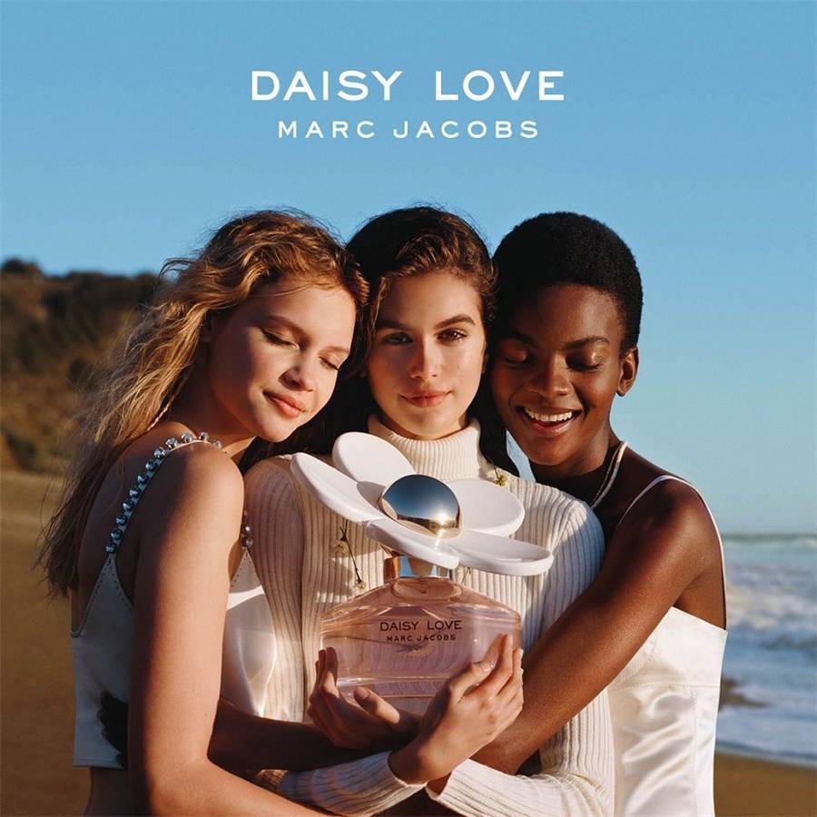 Marc-Jacobs Daisy