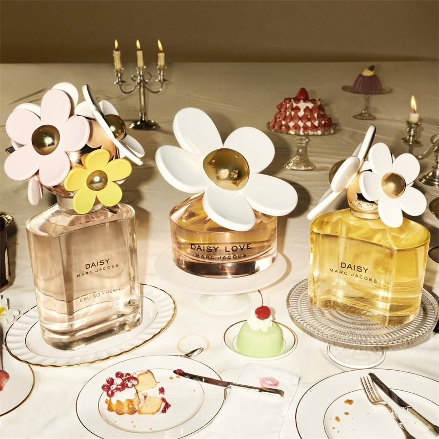 Marc-Jacobs Daisy