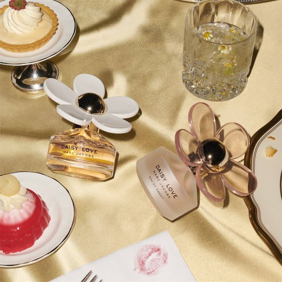 Marc-Jacobs Daisy Love