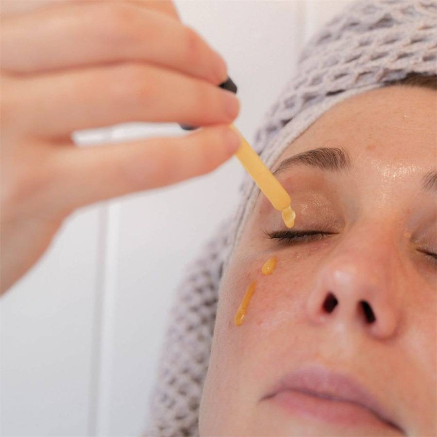 Mukti-Organics Seren & Öle