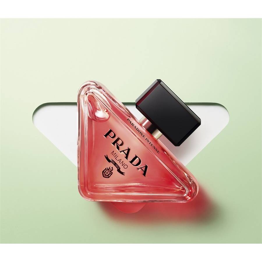 Prada Paradoxe