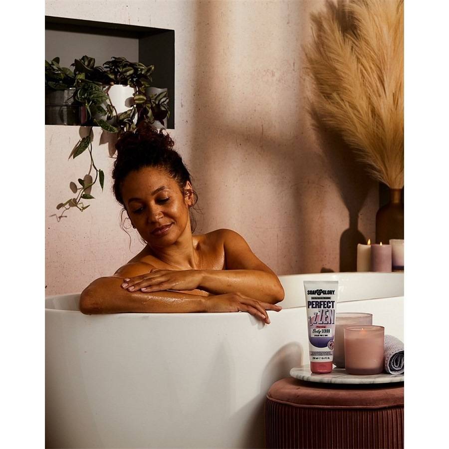 Soap-Glory Peeling