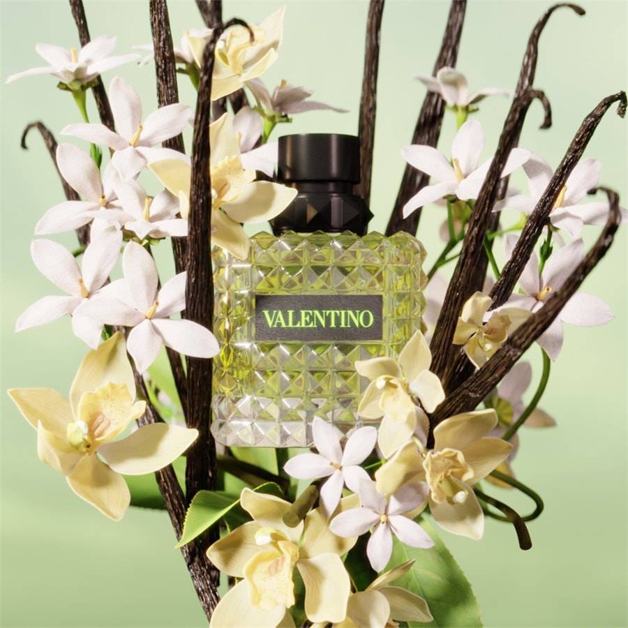 Valentino Donna Born In Roma
