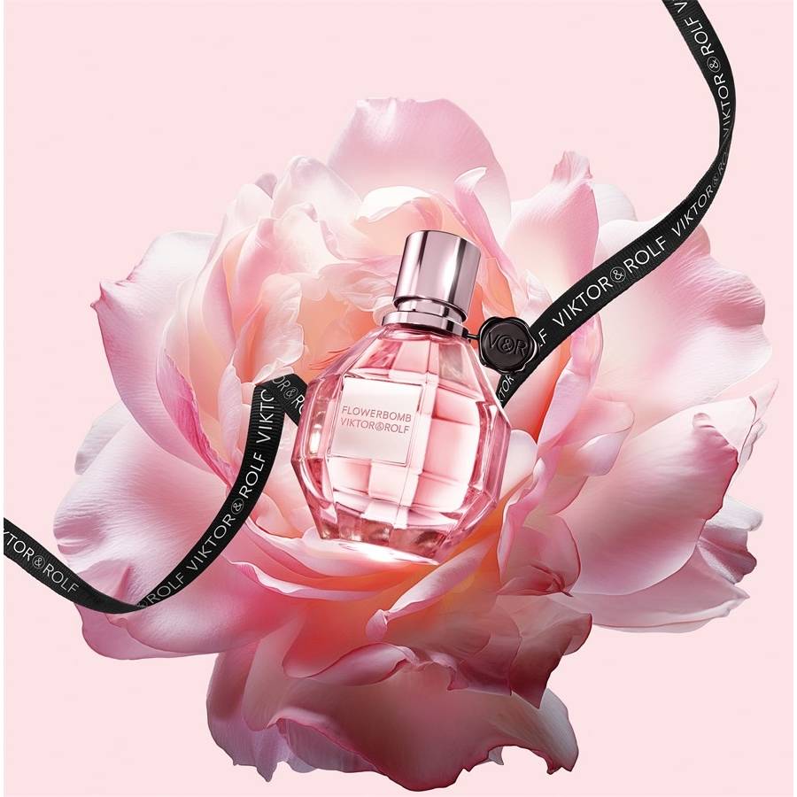 Viktor-Rolf Flowerbomb