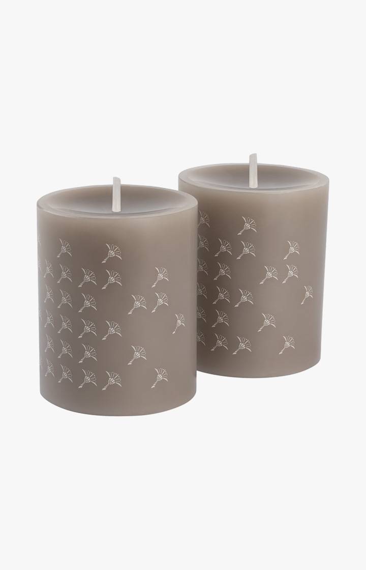 Joop JOOP! FADED CORNFLOWER Stumpenkerze in Kiesel - 2er Set, 10 cm Höhe