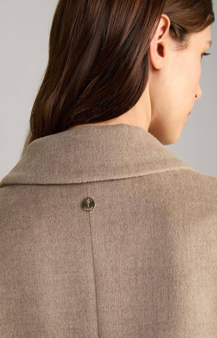 Joop Mantel In Taupe