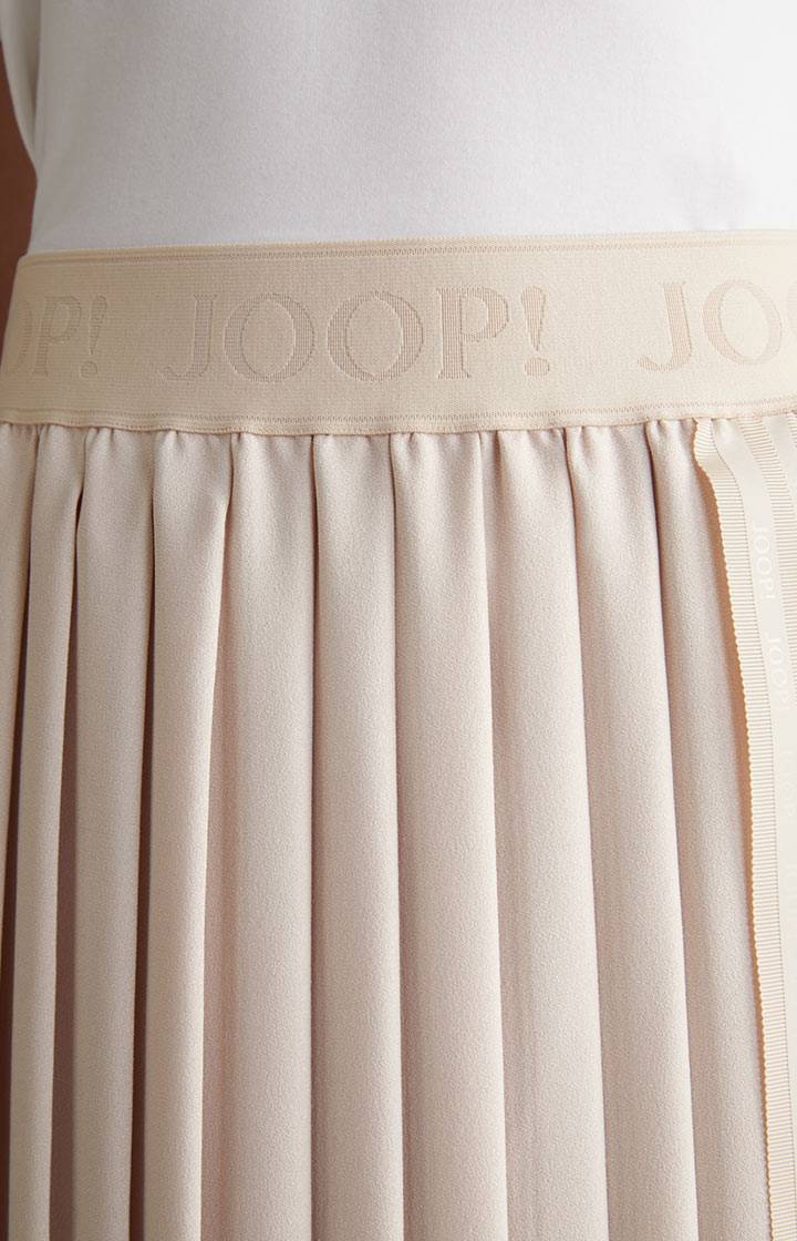 Joop Plissee-Rock In Nude