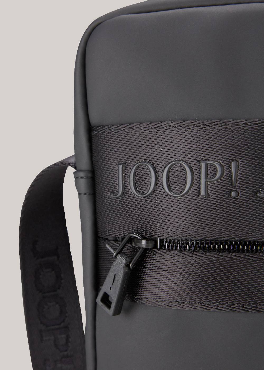 Joop Schultertasche Modica Nuvola Rafael In Schwarz