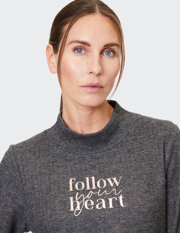 Joy Sportswear Sweatshirt GLORIA Sweatshirt Aus Softem Jacquardstrick