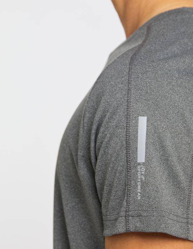 Joy Sportswear T-Shirt QUIRIN Sport-Shirt Mit Modischem V-Ausschnitt