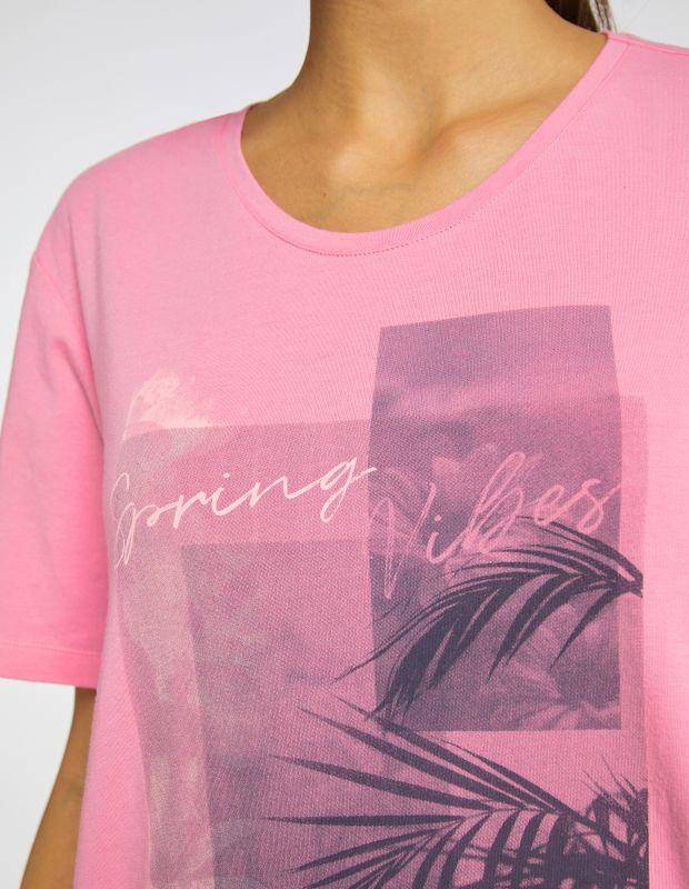 Joy Sportswear T-Shirt RIANA Lässiges T-Shirt Mit Dezentem Front-Print