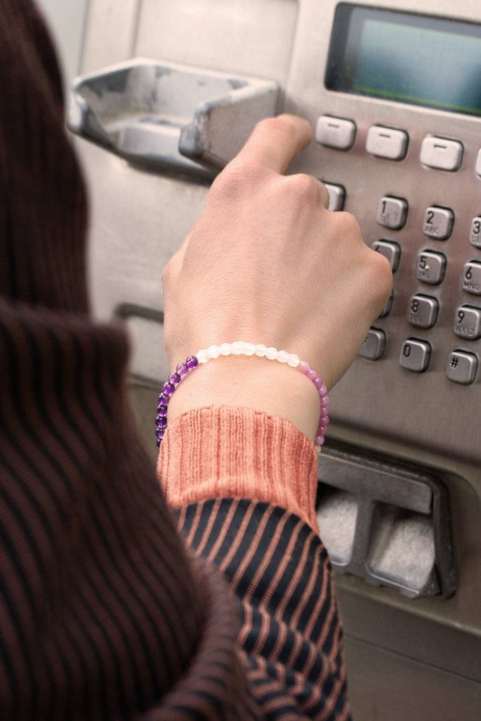 JUKSEREI BIRTHSTONE BUNGEE BRACELET · CUSTOMIZED