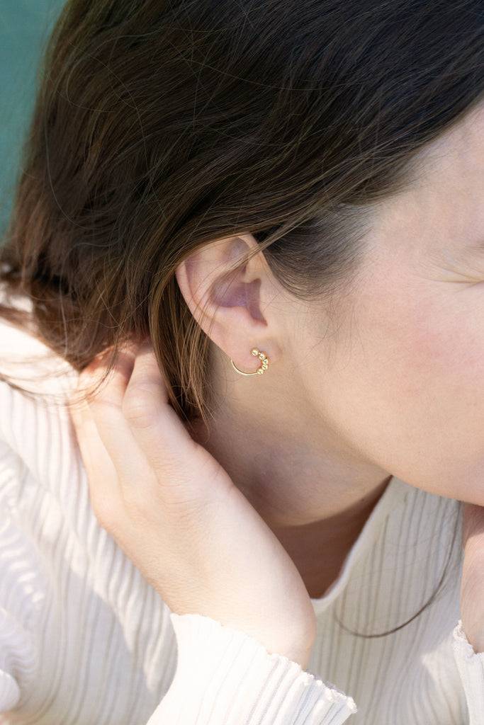 JUKSEREI BONBON SWIRL EARRINGS