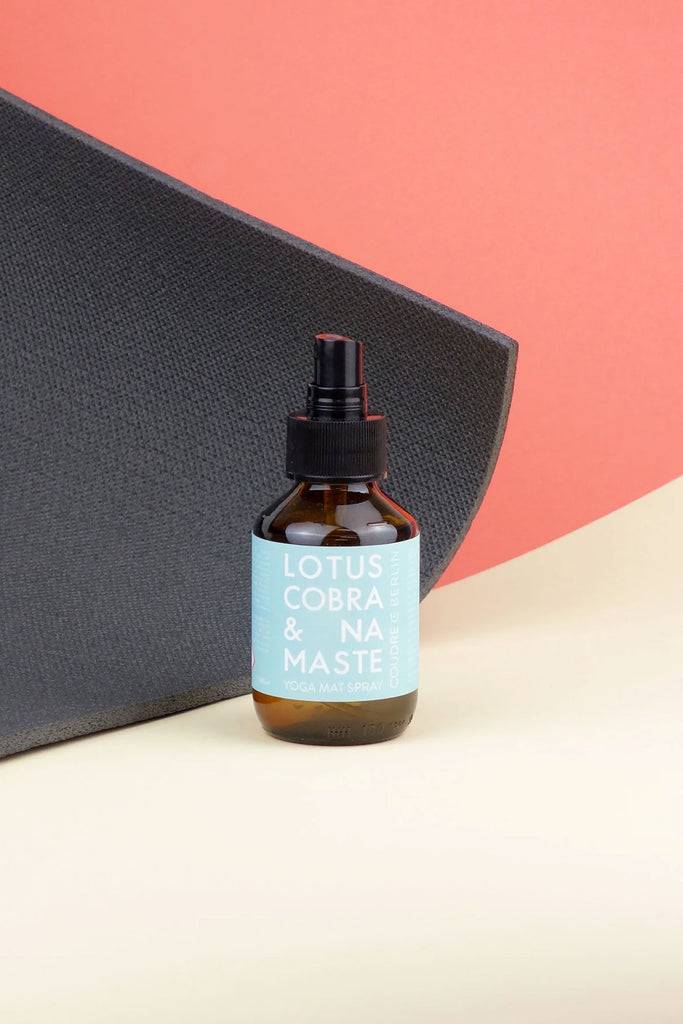 JUKSEREI COUDRE BERLIN · YOGA MAT SPRAY