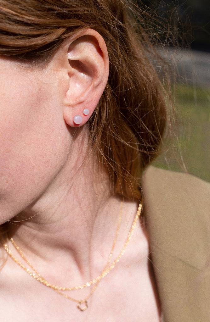 JUKSEREI DAWN EAR STUDS MINI