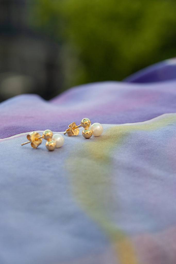 JUKSEREI ELLEN EAR STUDS