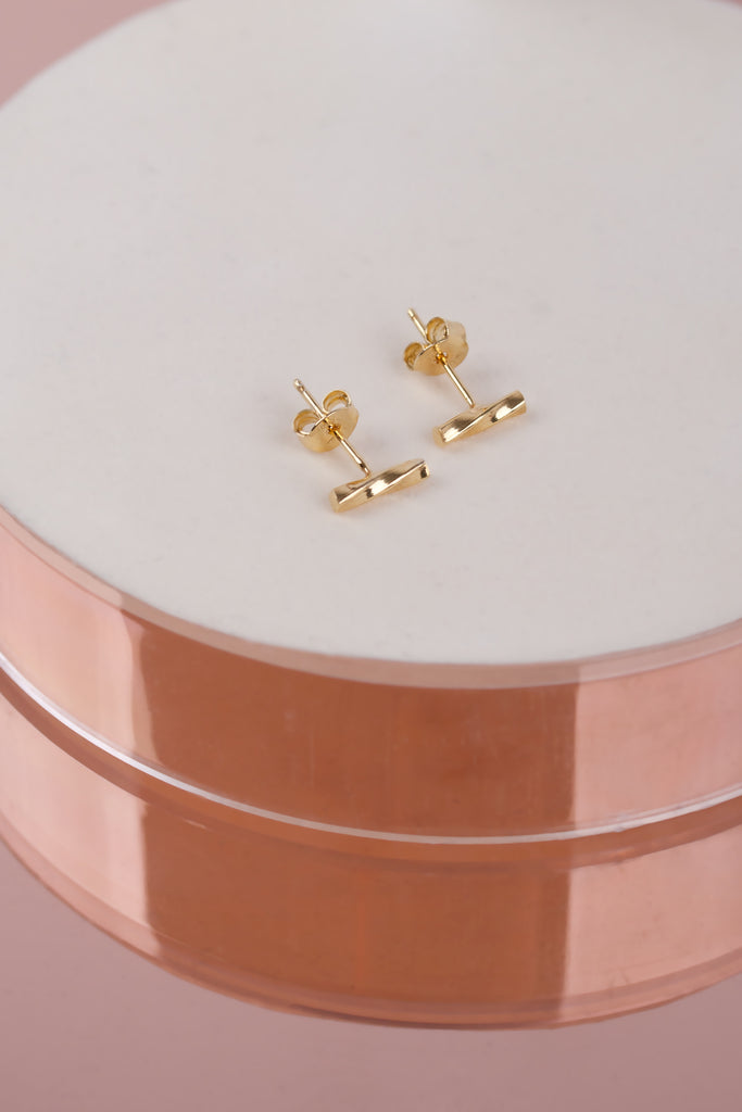 JUKSEREI EMBER EAR STUDS