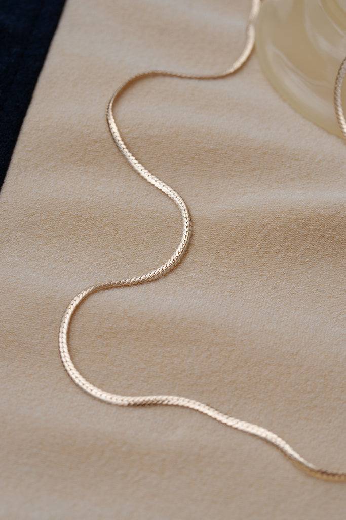 JUKSEREI FLOSETTE NECKLACE