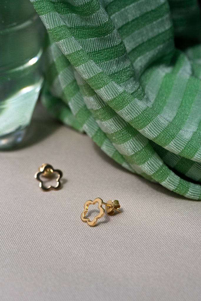 JUKSEREI FLOW EAR STUDS