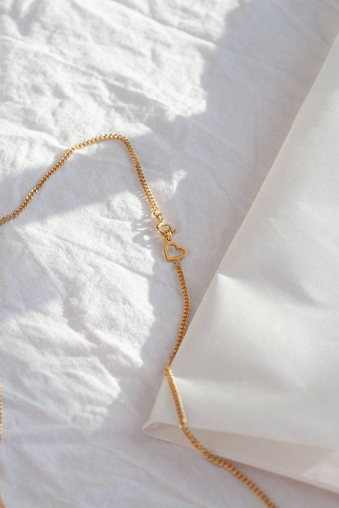 JUKSEREI HEART NECKLACE