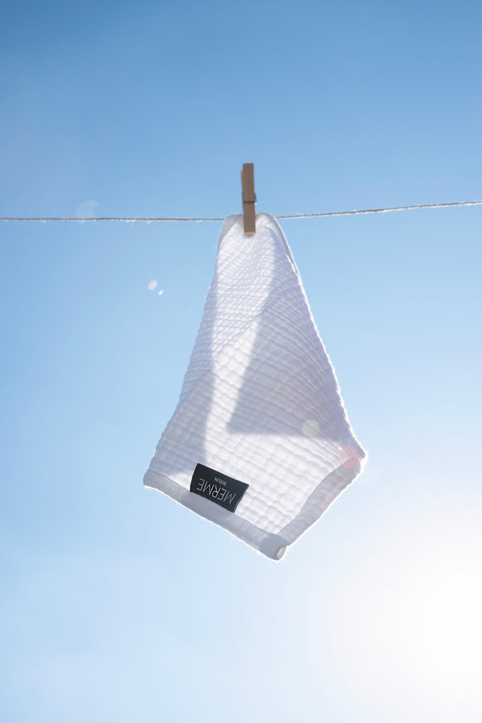 JUKSEREI MERME · FACIAL MUSLIN CLOTHS 3PAX