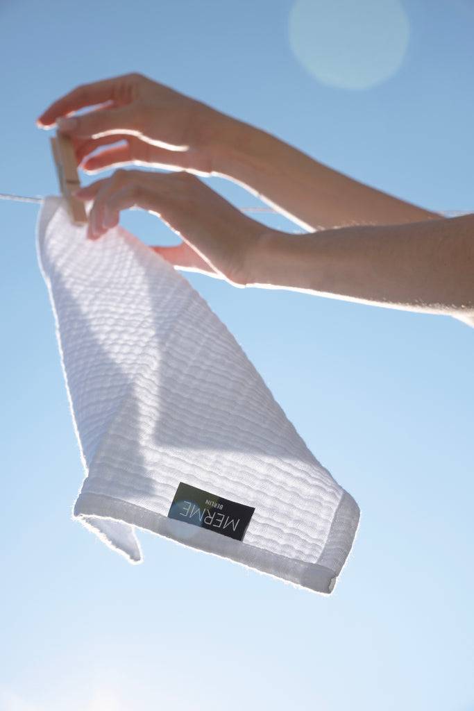 JUKSEREI MERME · FACIAL MUSLIN CLOTHS 3PAX