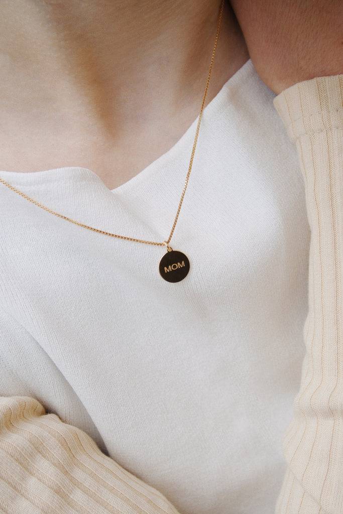 JUKSEREI MOM NECKLACE