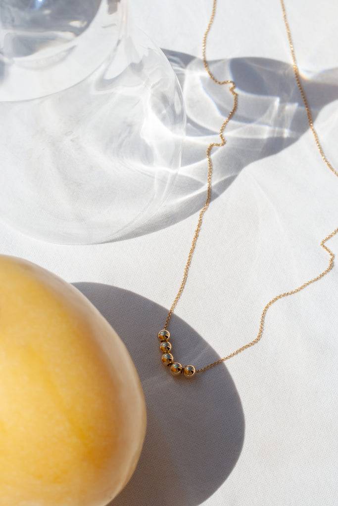 JUKSEREI PICNIC NECKLACE