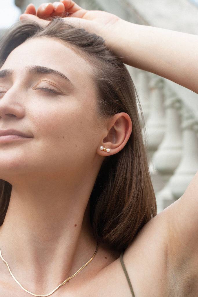 JUKSEREI POETRY EAR STUDS