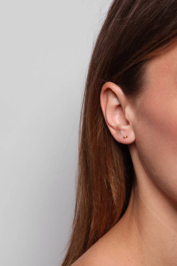 JUKSEREI POLLEN EAR STUDS