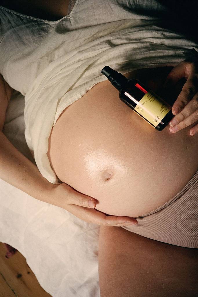 JUKSEREI SITRE · NATURAL CARE & INTIMACY OIL