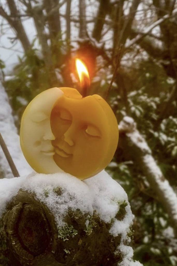 JUKSEREI SOLLYS · MOON/SUN BEESWAX CANDLE