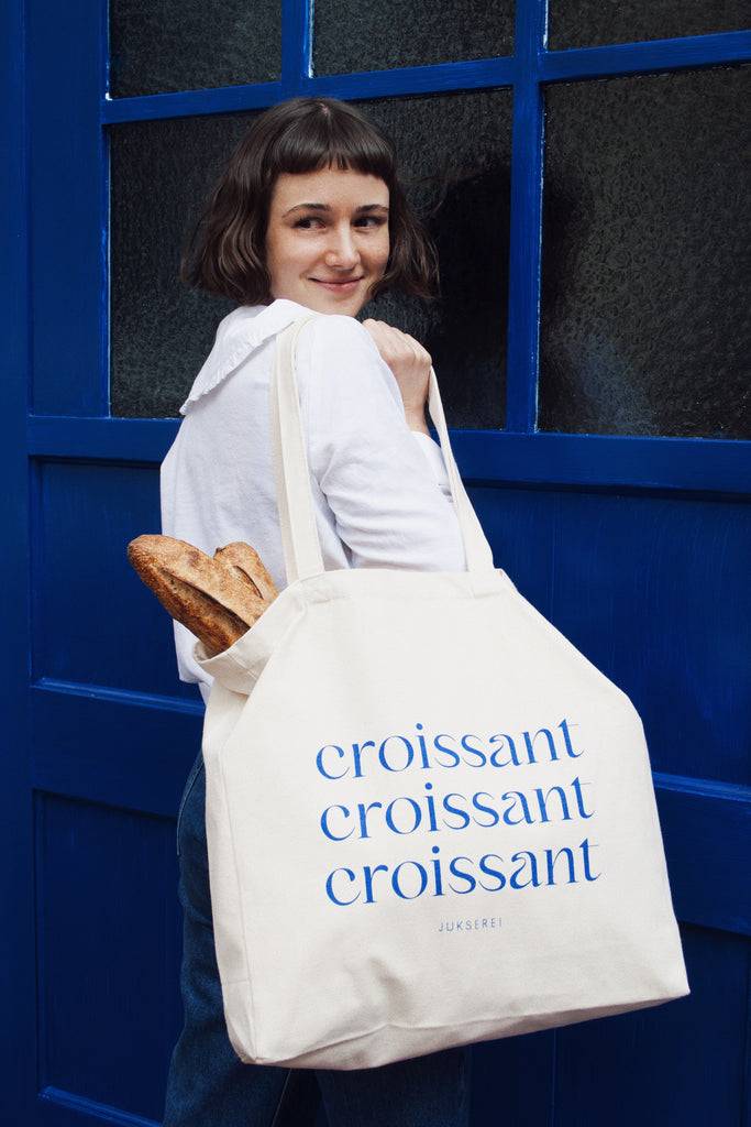 JUKSEREI TOTE BAG · CROISSANT
