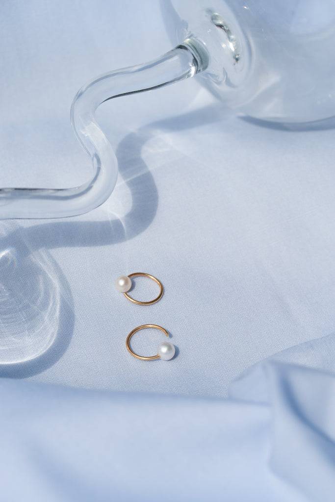 JUKSEREI VOYAGE TWIST EARRINGS MINI