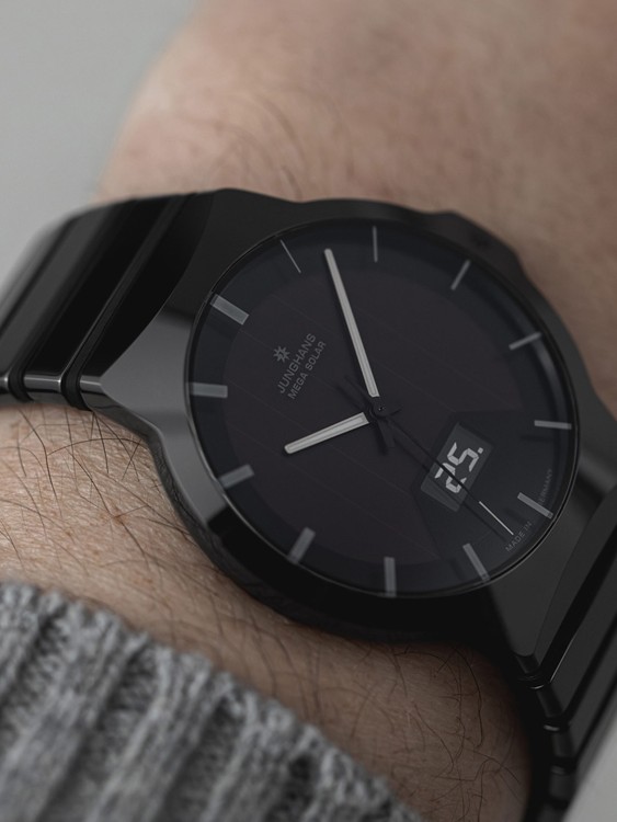 Junghans Force Mega Solar